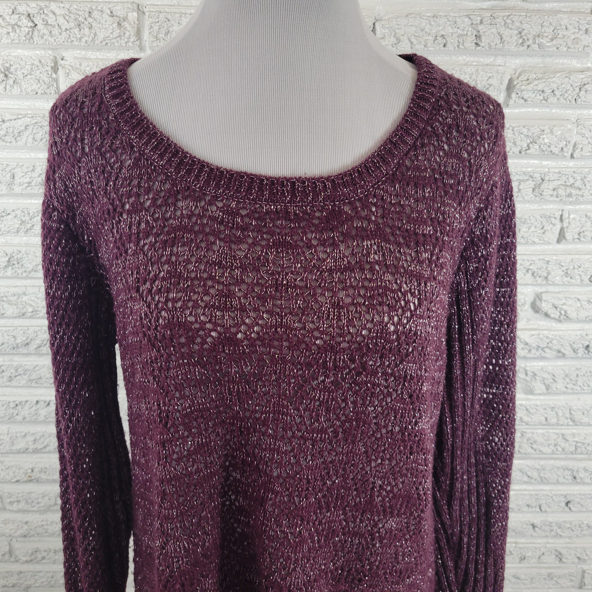 Maurices Women's XL Open Knit Sweater Purple Metallic Sparkle Crew Neck Pullover PUR37E