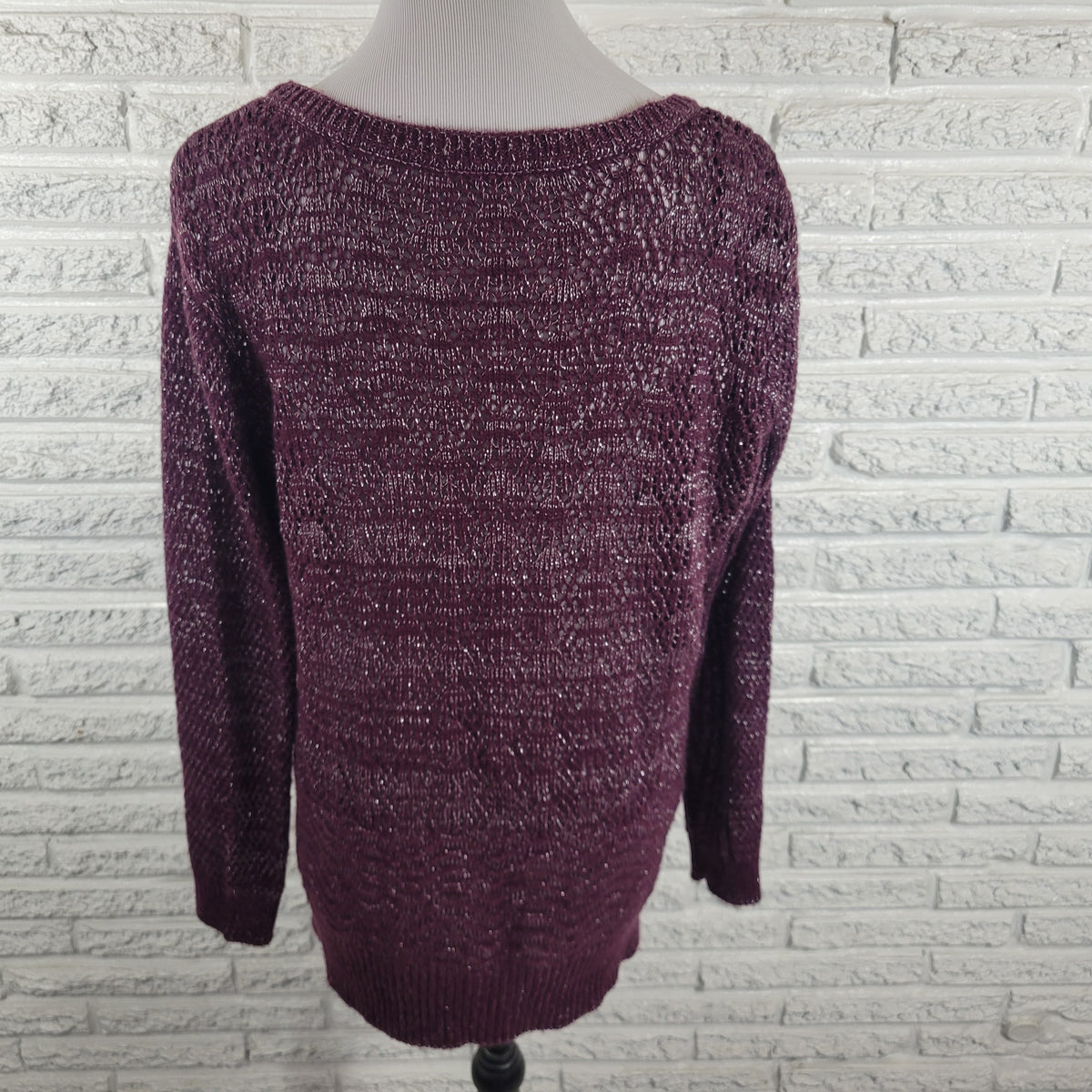 Maurices Women's XL Open Knit Sweater Purple Metallic Sparkle Crew Neck Pullover PUR37E