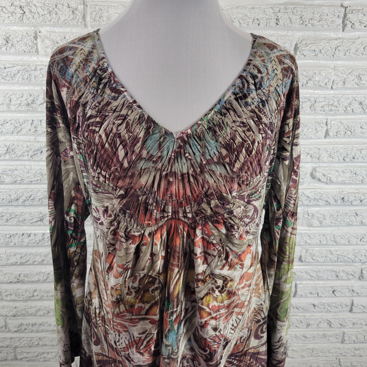 Apt 9 Women's XL Velour Tunic V-Neck Long Sleeve Geometric Top Travel Casual GEO219E
