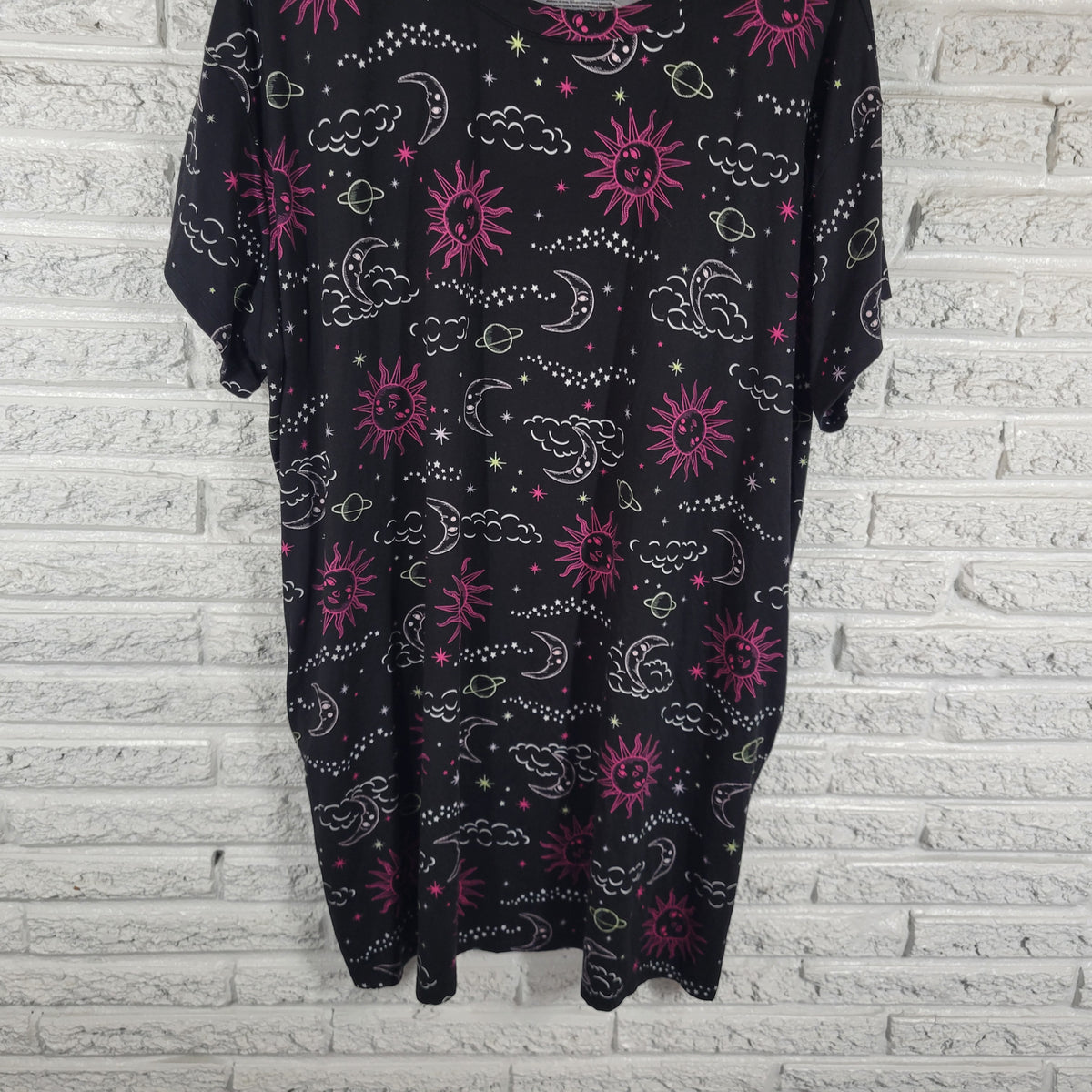 Joyspun Sleep Shirt Womens 2X 3X Celestial Celestial Sun Moon Pockets Nightgown NOV101E