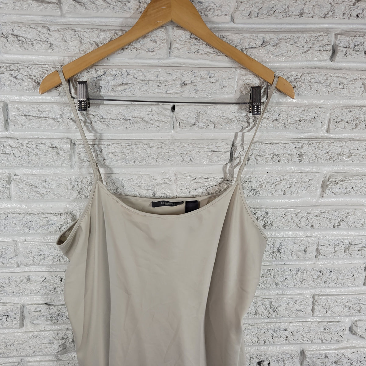 Liz Claiborne XL Camisole BEIGE OFF WHITE Solid Tank Top Adjustable Strap WHI20E
