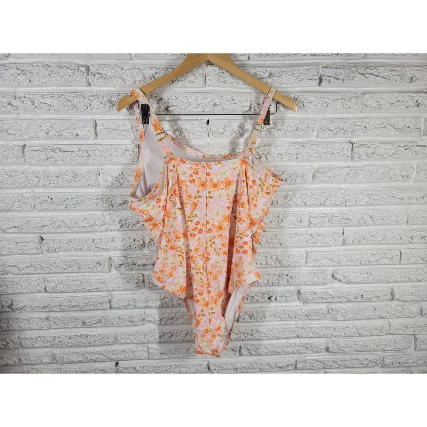 Kona Sol Womens Swimsuit 18W Plus One Piece Orange Bra Ruched Adjustable Strap