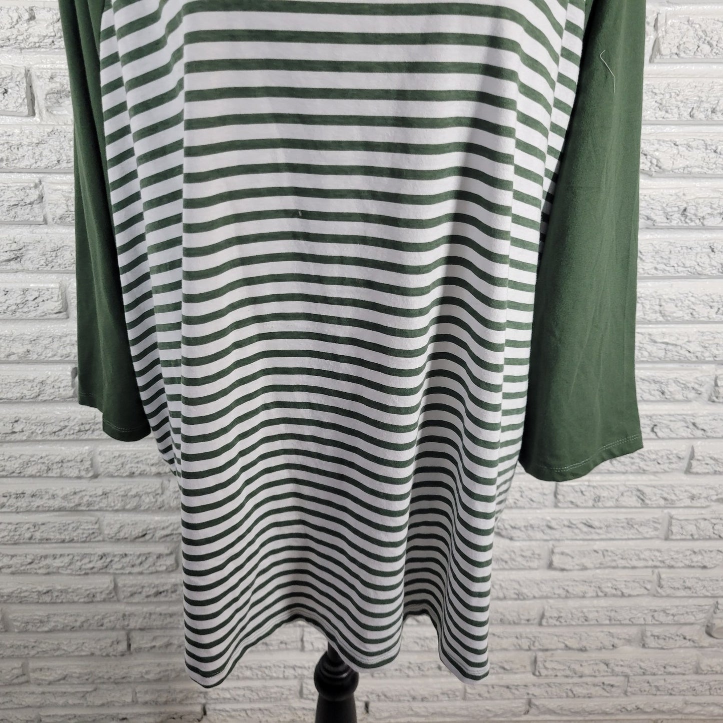Woman Within Women's 2X Green White Stripe Tunic Top 3/4 Raglan STR91E