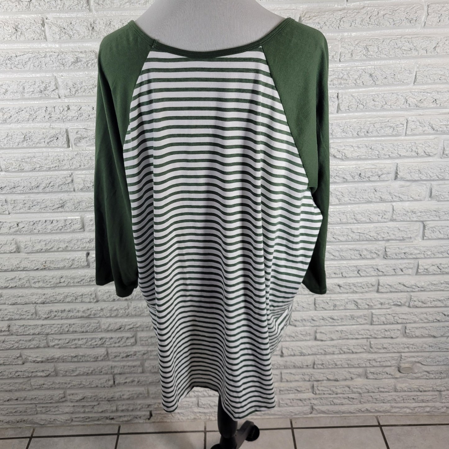 Woman Within Women's 2X Green White Stripe Tunic Top 3/4 Raglan STR91E
