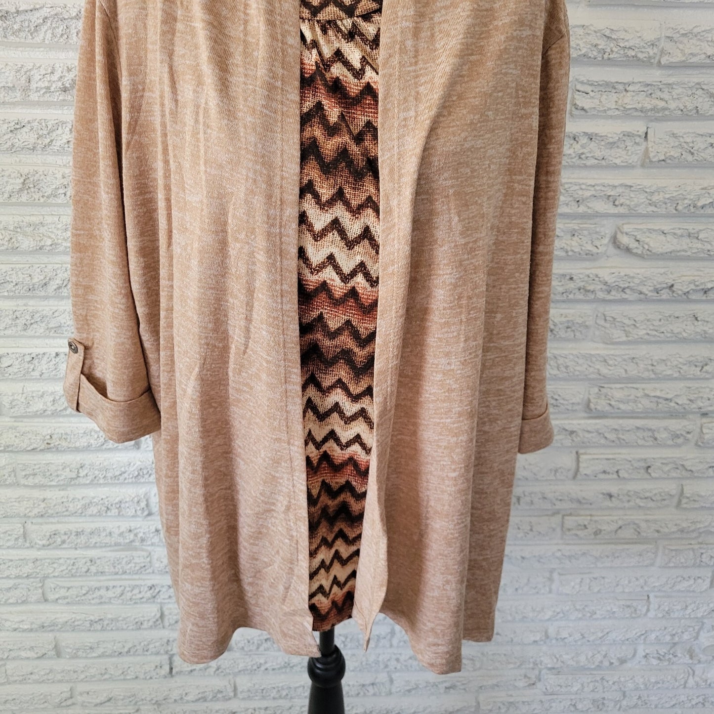 Faded Glory Womens Top 2X 18W 20W Plus 3/4 Sleeve with Tank Brown Tan Zig Zag