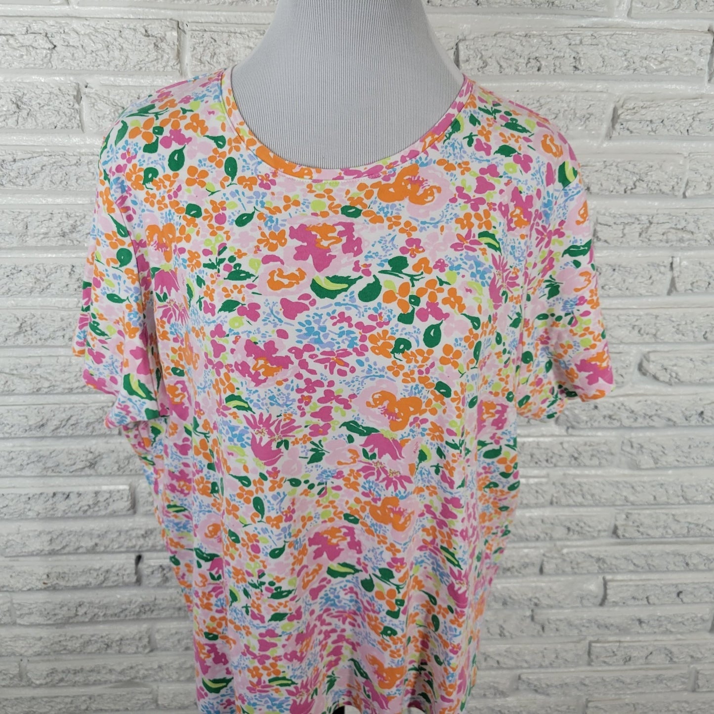 Kim Rogers Women Top 2X Plus Tee Short Sleeve Orange Floral Comfy Perfectly Soft