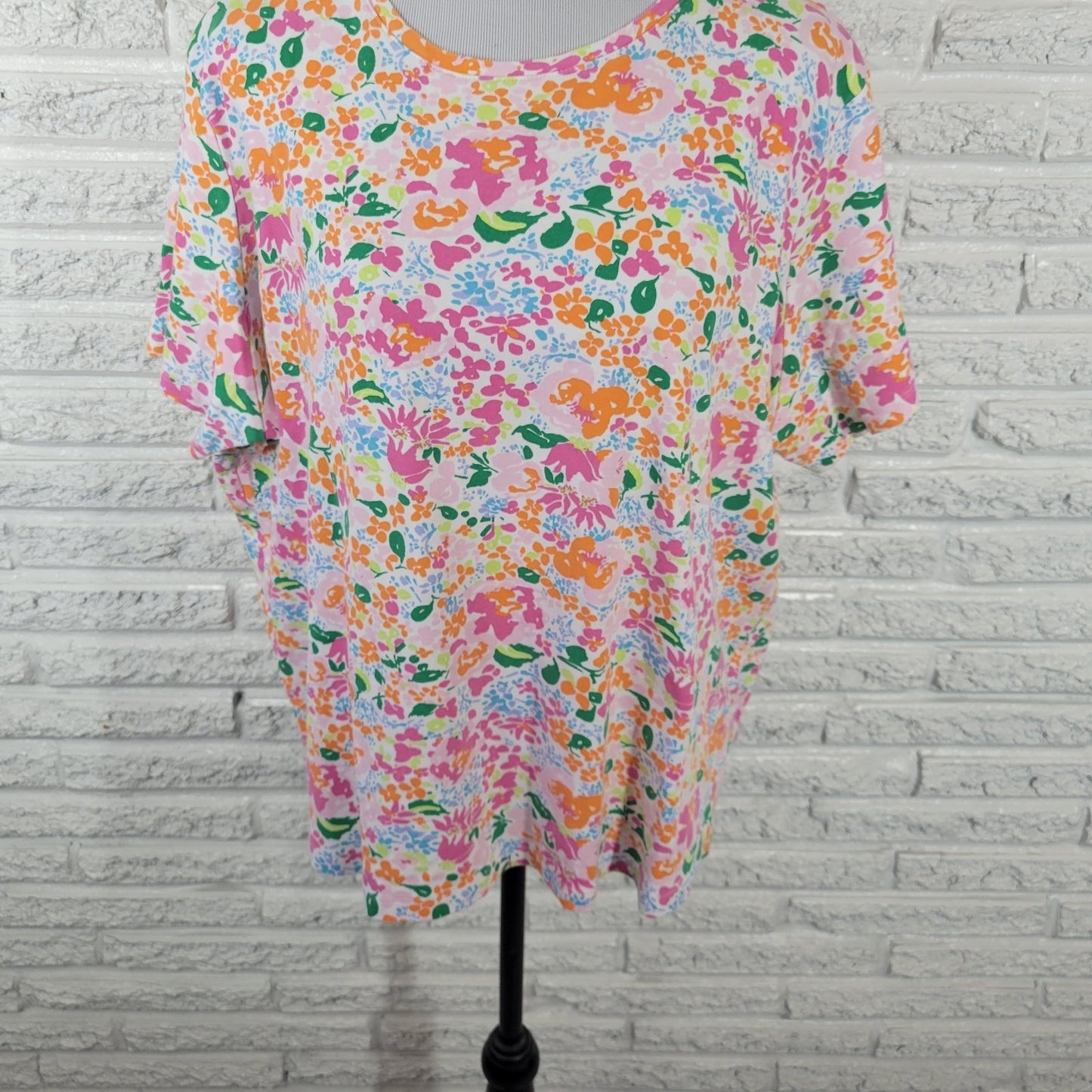 Kim Rogers Women Top 2X Plus Tee Short Sleeve Orange Floral Comfy Perfectly Soft