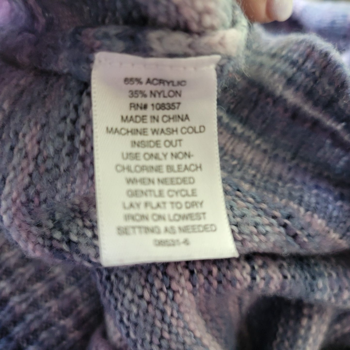 A.n.a. XL Gray Blue Striped V-Neck Tight Knit Sweater Nylon Acrylic Stretch