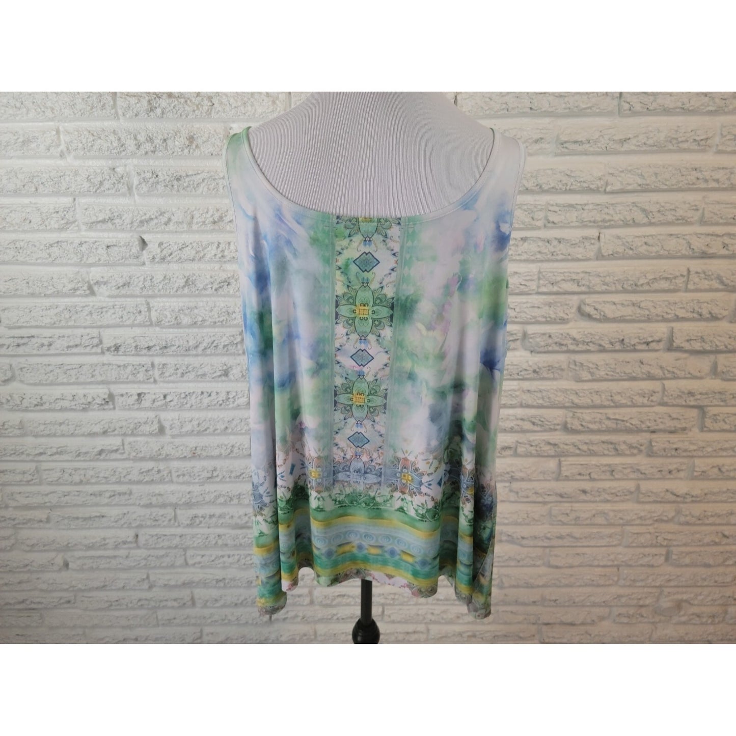 Cato Women's 26W 28W Plus Size Tank Top Blue Geometric Sleeveless Stretch