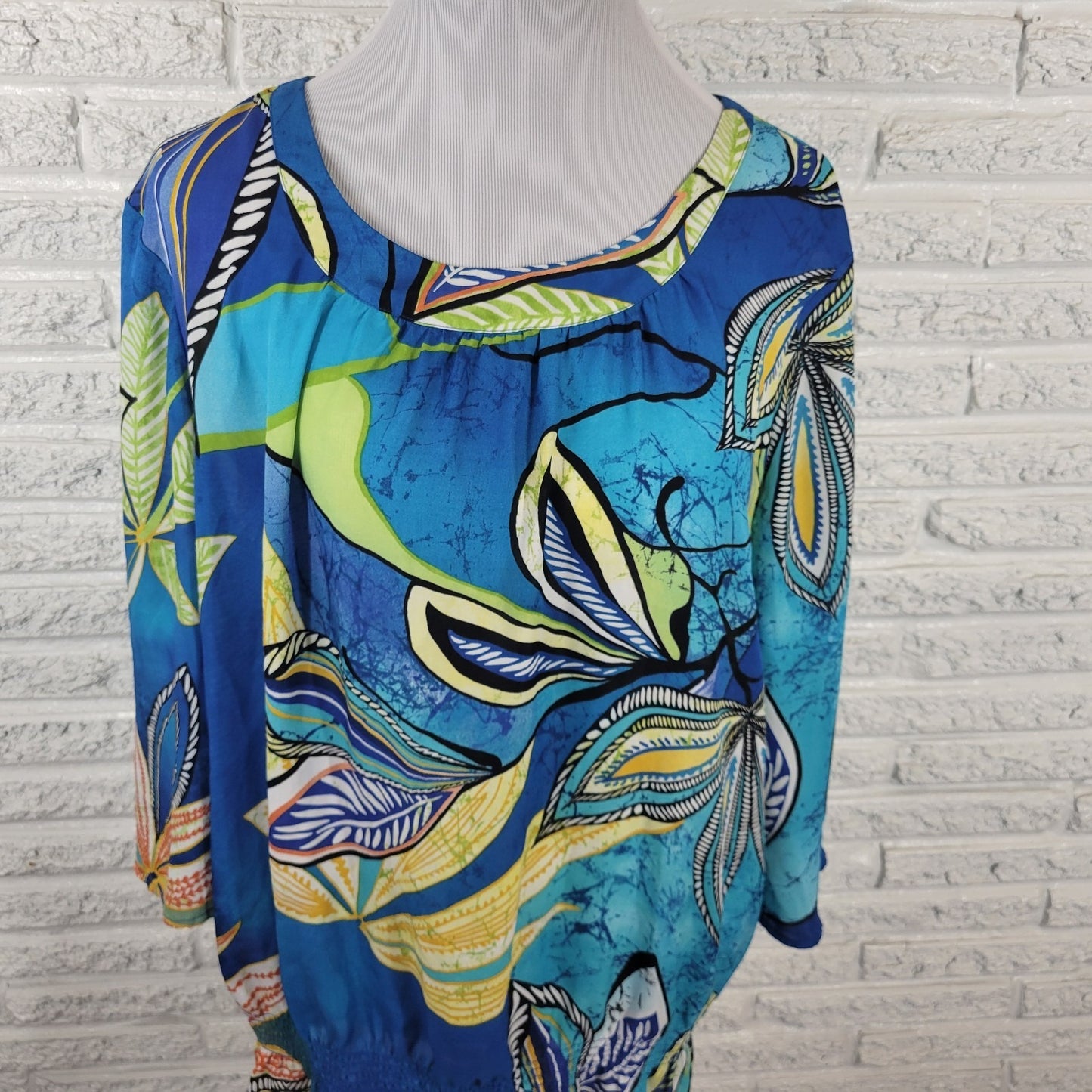Chicos Womens Top 3 Standard XL 3/4 Sleeve Blue Floral Casual Elastic Waist