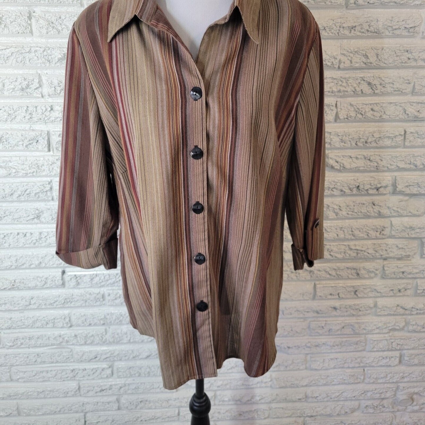 Dress Barn Womens Top 18 20 Plus 3/4 Sleeve Tan Burgundy Stripe Collar Button Up