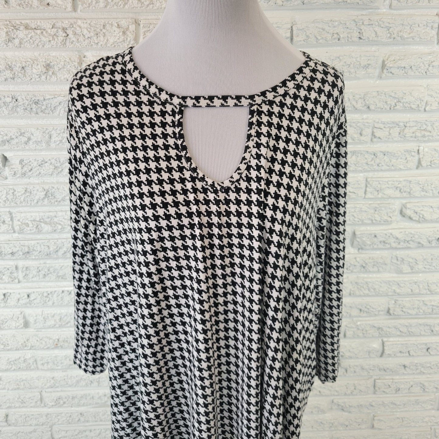 Jessica London Womens Top 18 20 Plus Tunic 3/4 Sleeve Black Houndstooth Keyhole