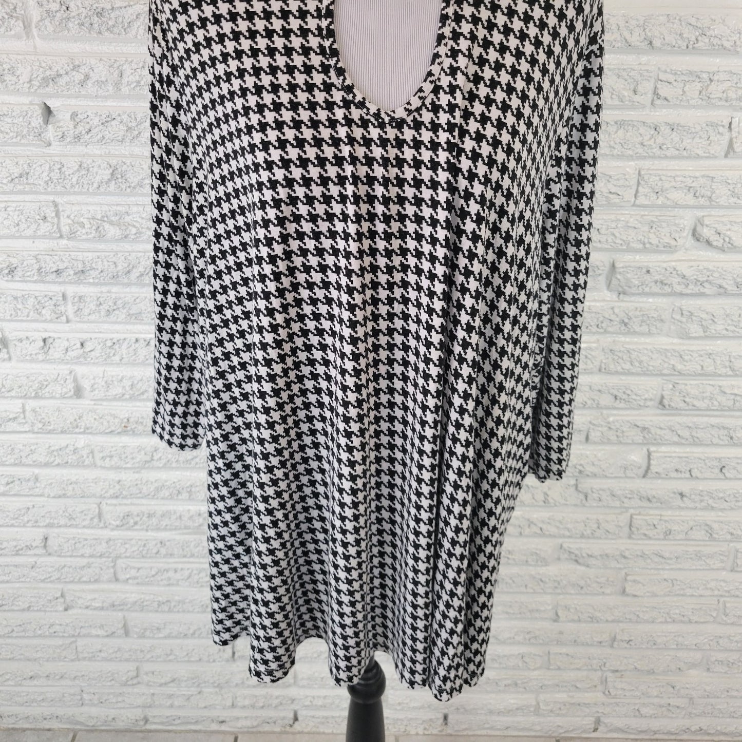 Jessica London Womens Top 18 20 Plus Tunic 3/4 Sleeve Black Houndstooth Keyhole