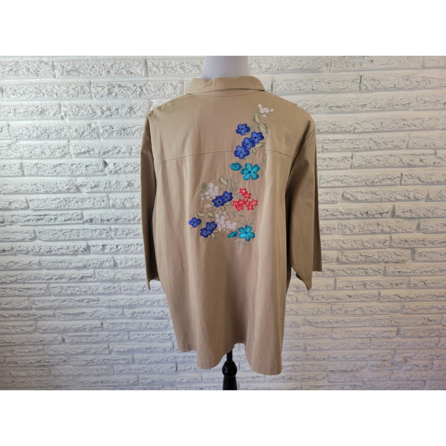 Liz & Me Womens Shirt 3X Plus Shacket Tan Floral Embroider Rhinestone Offic