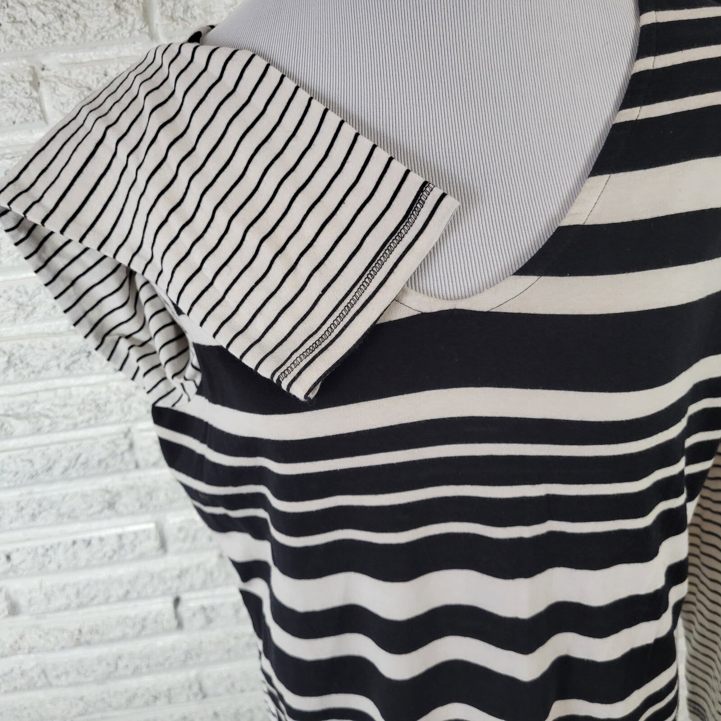 Onque Casual Womens Top XL Knit Long Sleeve Black Stripe Casual Cotton Blend