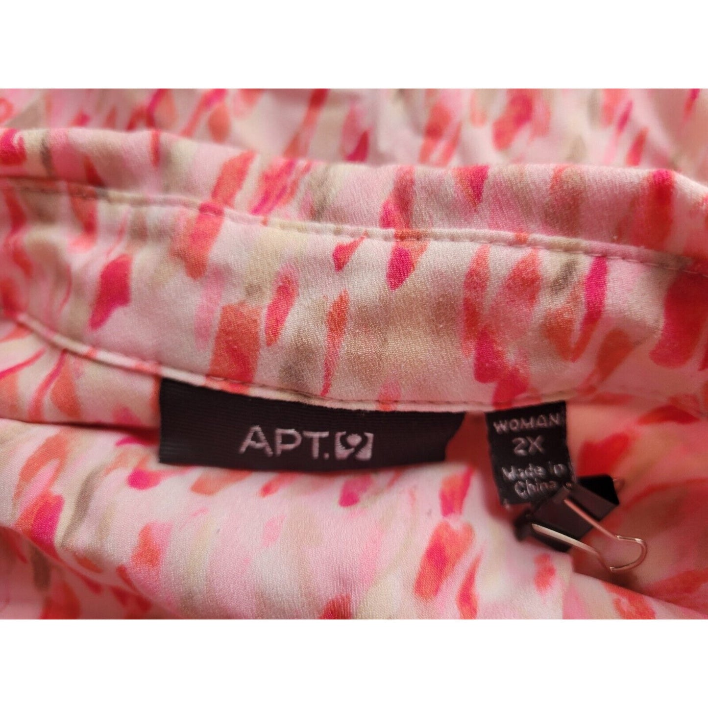 Apt 9 Womens Top 2XPlus  Long Sleeve Polyester Collar Button Up Pink Watercolor