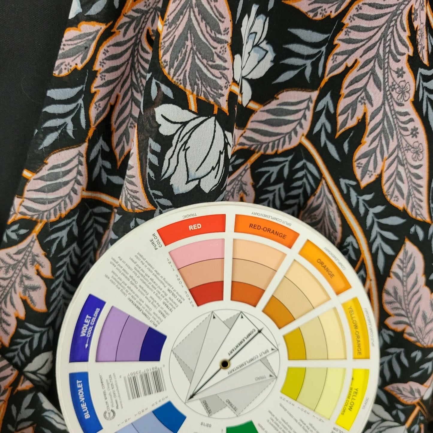 Bailey Blue Women Romper 2X Plus Shorts Cold Shoulder Lined VNeck Black Floral