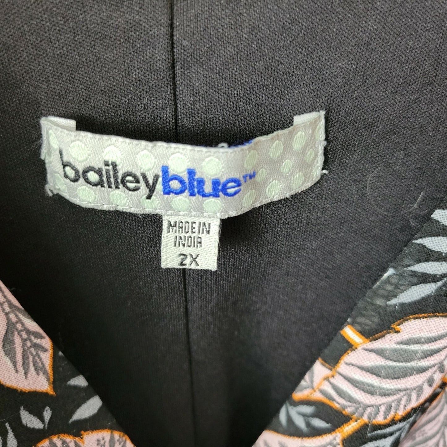 Bailey Blue Women Romper 2X Plus Shorts Cold Shoulder Lined VNeck Black Floral