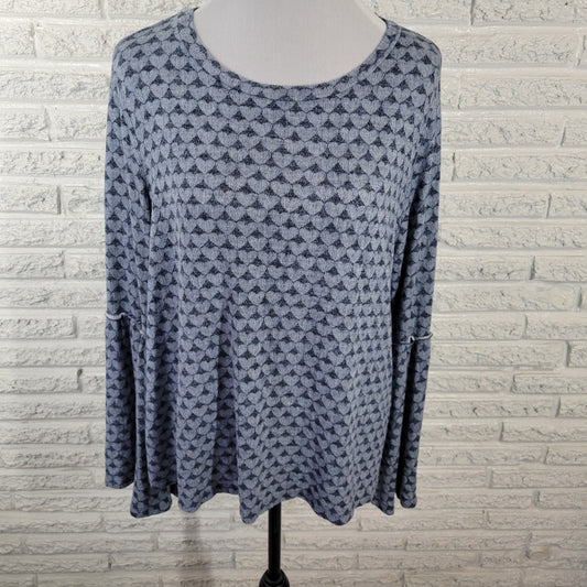 Lauren Conrad Womens XL Blue Hearts Bell Sleeve Top Blouse BLU232E