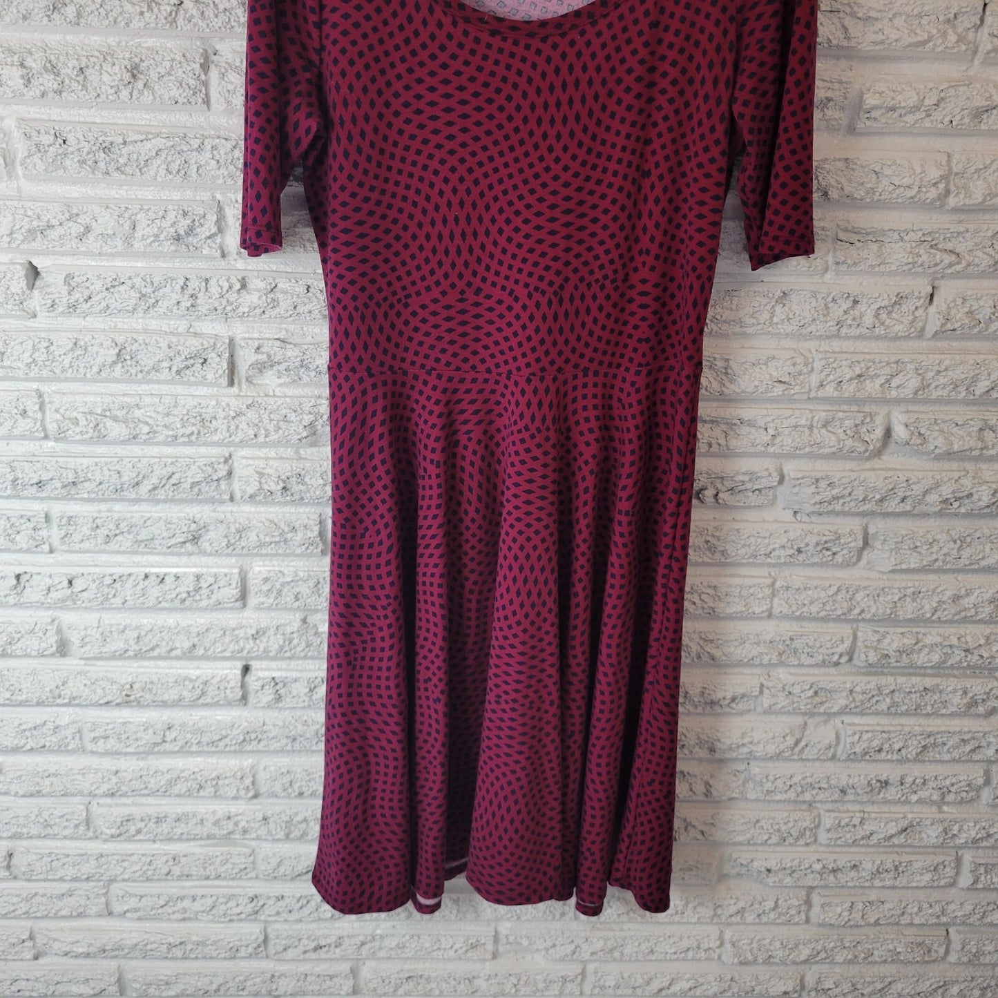 LuLaRoe Women's XL Fit & Flare T-Shirt Dress Burgundy Blue Diamond Geometric