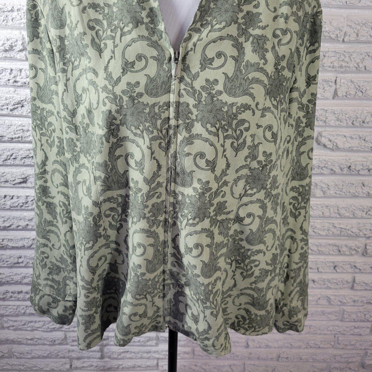 Croft Barrow Womens Top XXL Plus Full Zip Jacket Lightweight Velour Green Floral
