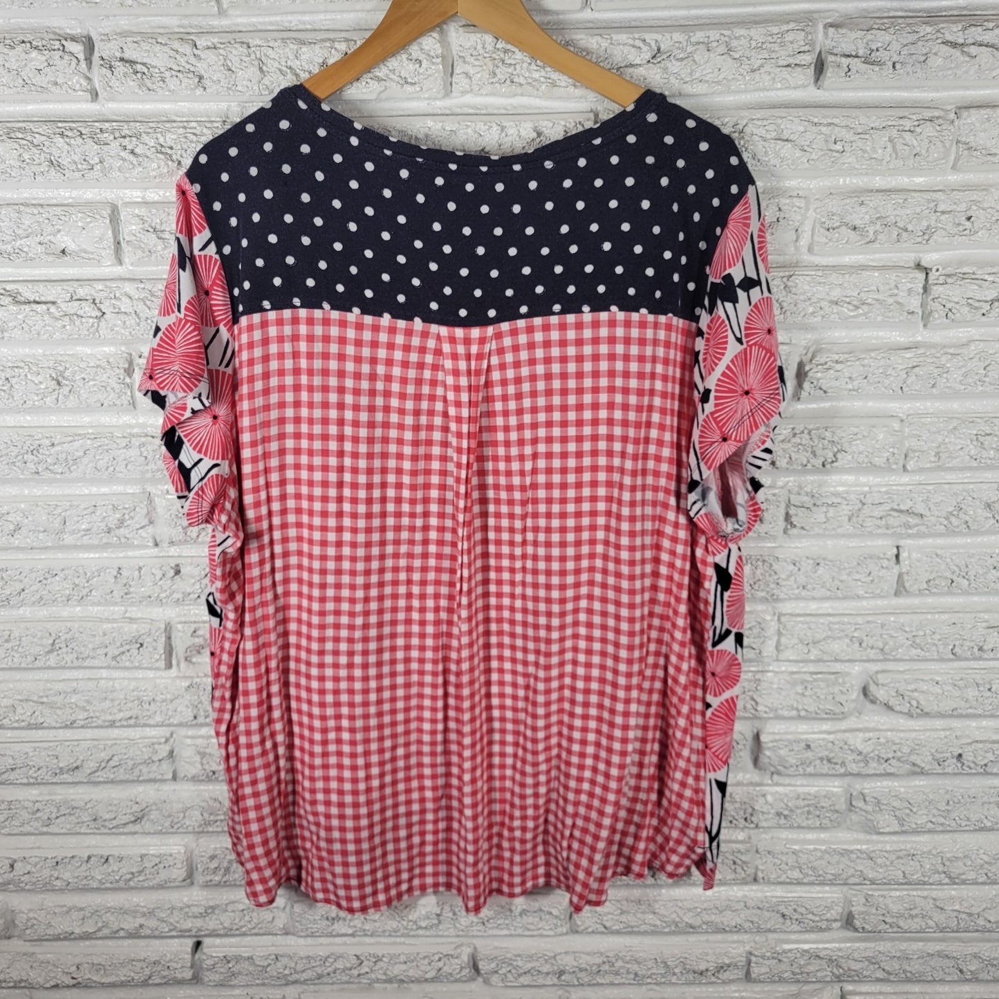 Westbound Womens Top 3X Plus Tee Cap Sleeve Red Geometric Cotton Blend Pocket