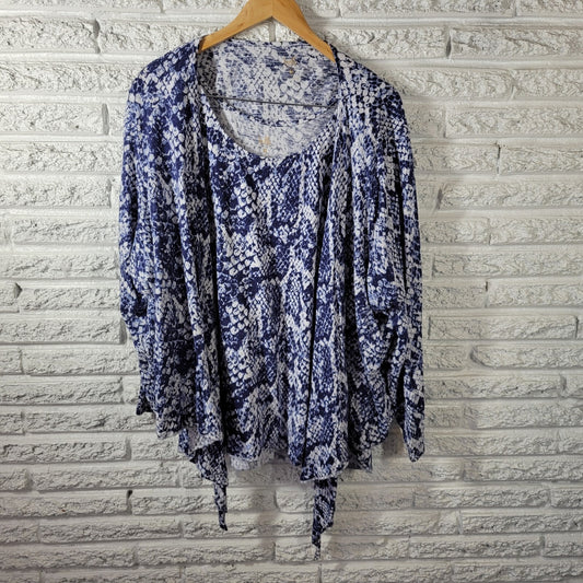 Kim Gravel Belle Women Top 4X Plus Open Overlay AND Tank Tied Hem Animal Print