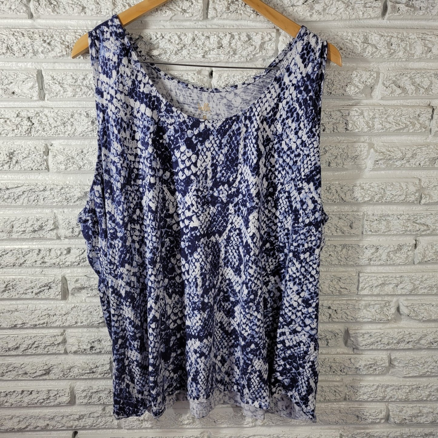 Kim Gravel Belle Women Top 4X Plus Open Overlay AND Tank Tied Hem Animal Print