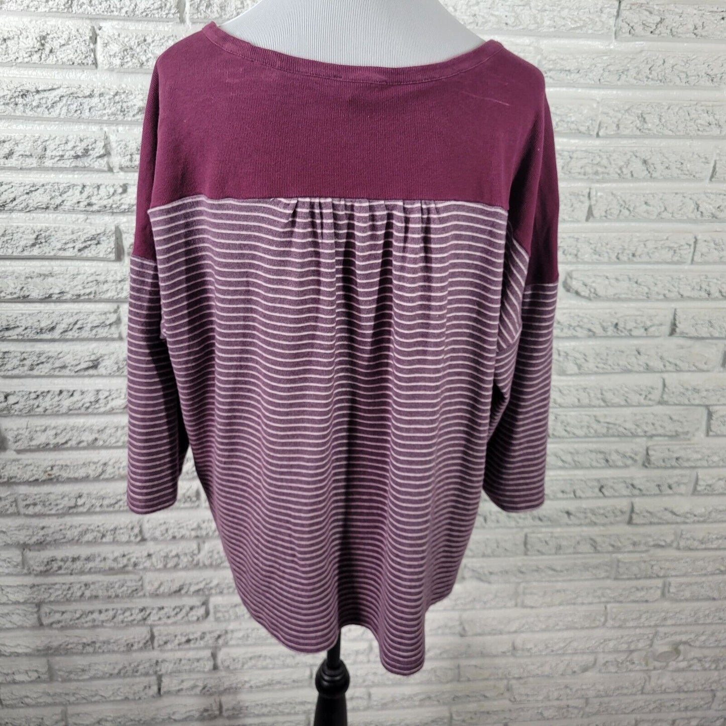 Suzanne Betro Weekend Womens Top 1X Plus 3/4 Sleeve Purple Stripe Poly Blend