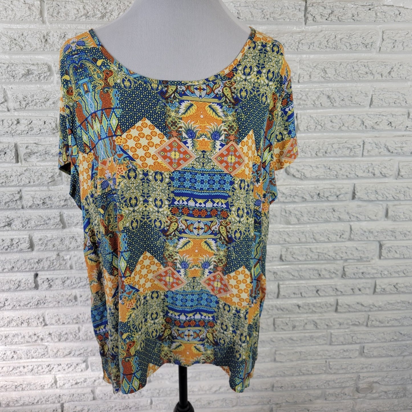 Jones New York Co Women Top 2X Plus Tee Cap Sleeve Blue Paisley Asymmetric Rayon