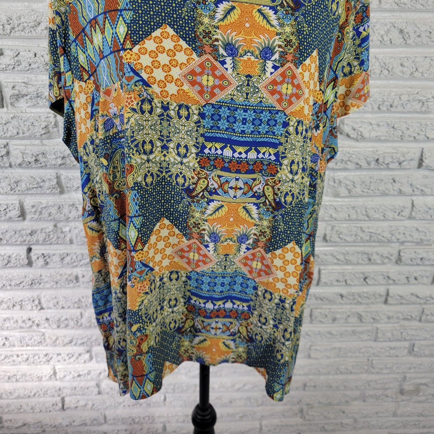 Jones New York Co Women Top 2X Plus Tee Cap Sleeve Blue Paisley Asymmetric Rayon