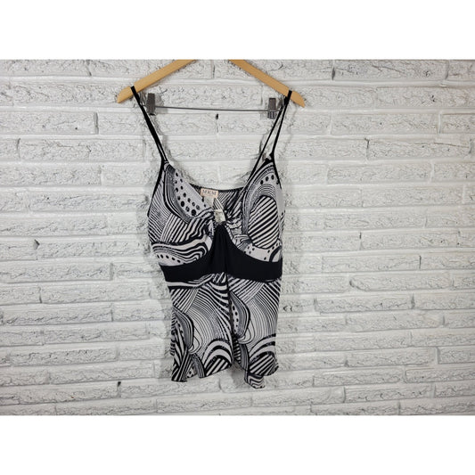 MKM 2X Plus Size Camisole Black Sleeveless Built-in Bra Spaghetti Strap GEO315E