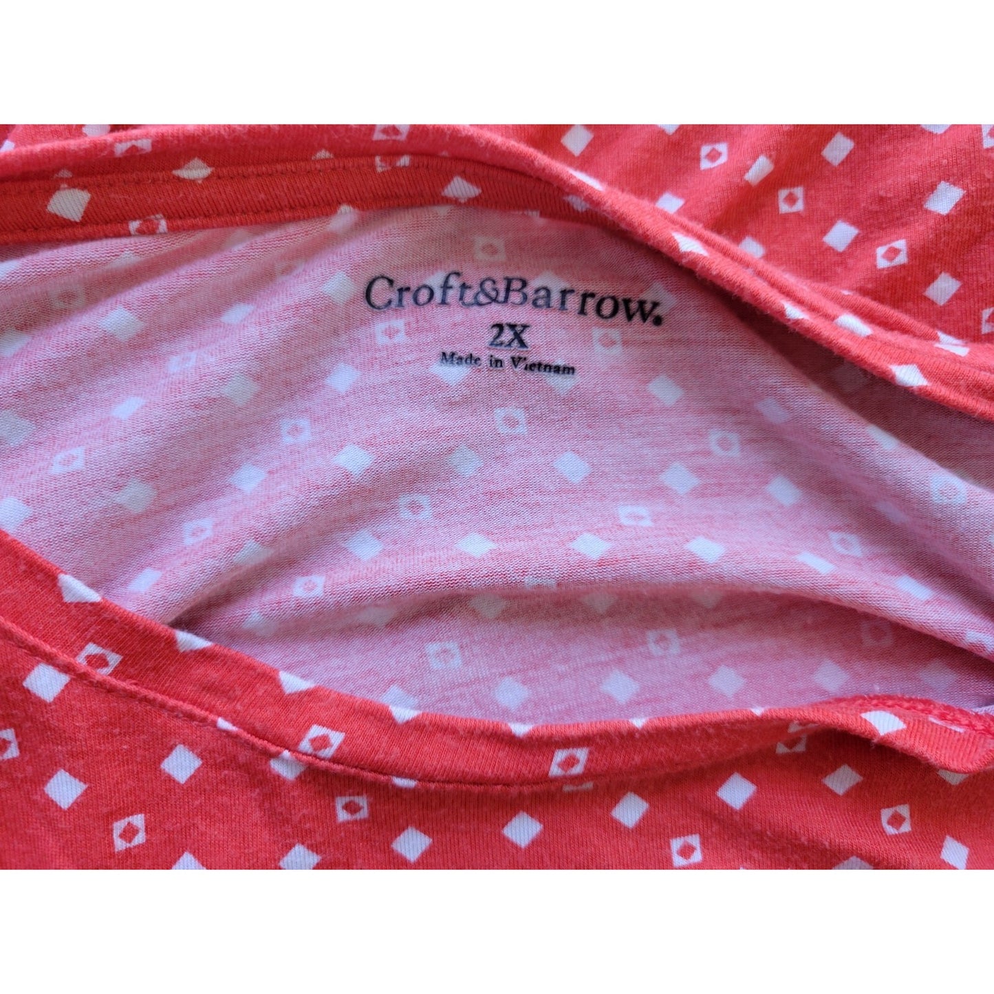 Croft Barrow Women Top 2X Plius Tunic 3/4 Sleeve Red Geometric Casual Shark Bite