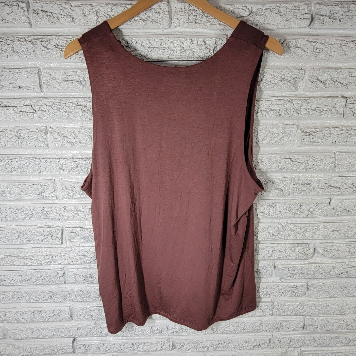 Maurices Womens Top 2X Plus Tank Sleeveless Brown Rayon Spandex Comfy Casual