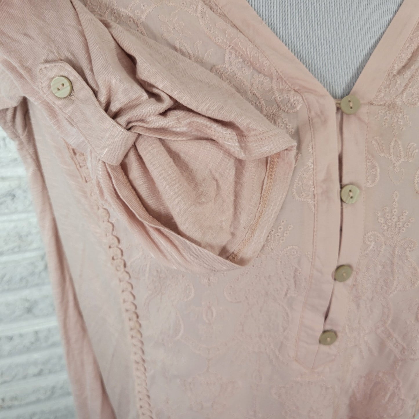 Democracy Womens Top XL Roll Tab 3/4 Sleeve Pink Embroidered Ric Rac Lightweight