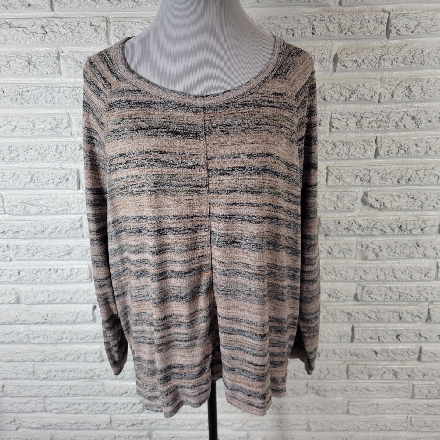 Sonoma Womens Top 1X Plus Long Sleeve Black Heather Knit Comfy Casual Poly Blend