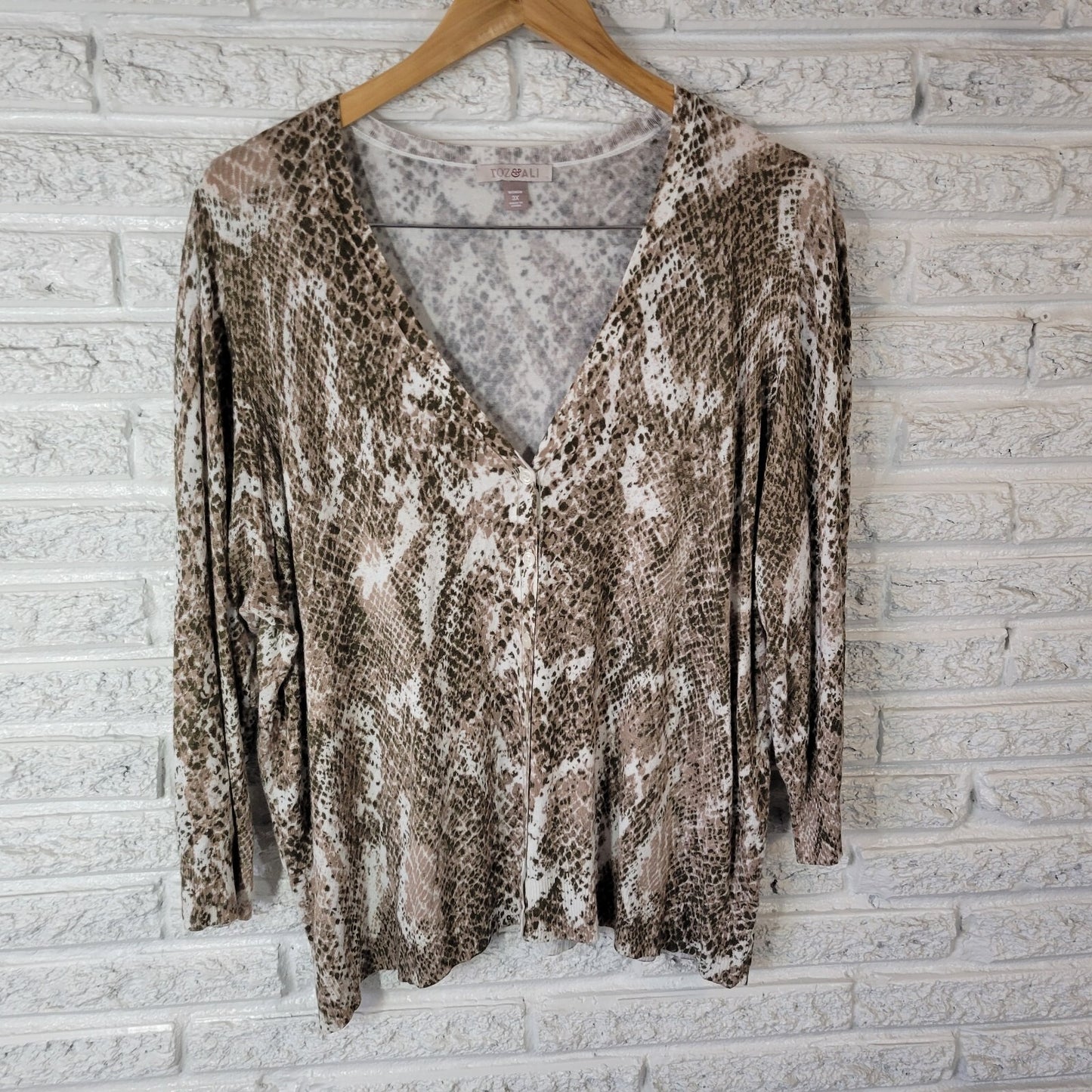 Roz Ali Womens Top 3X Plus Cardigan Button Up 3/4 Sleeve Tan Animal Lightweight