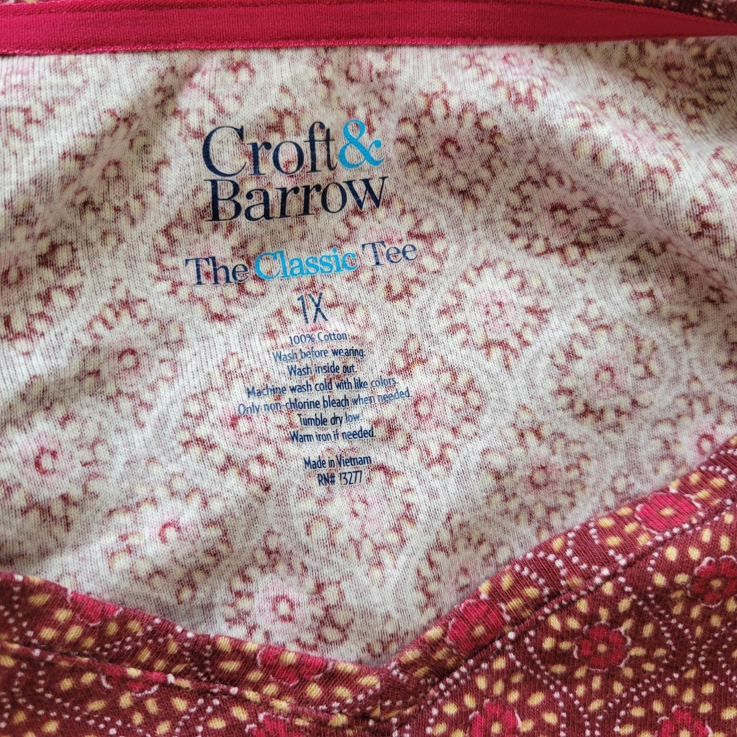 Croft Barrow Womens Top 1X Plus Tee Classic Brown Red Geometric Cotton Comfy