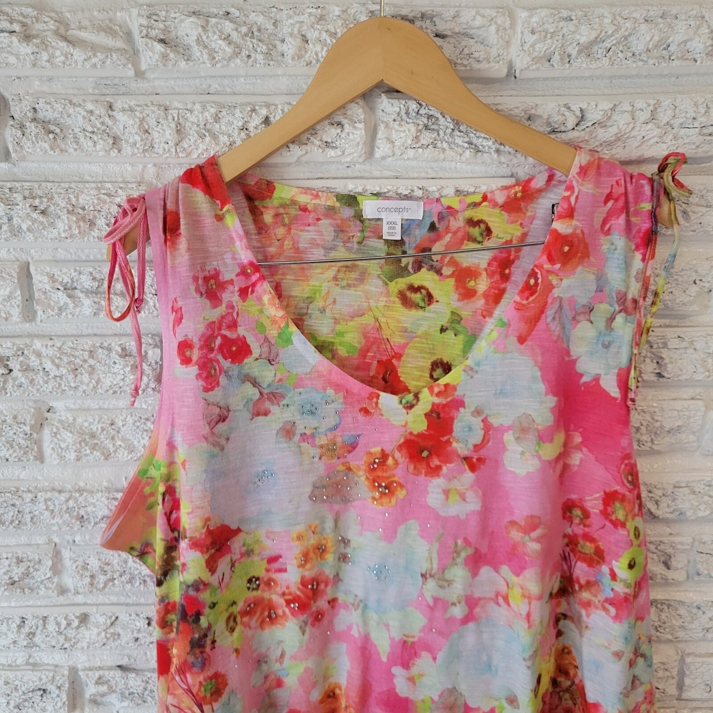 Concepts Womens Top XXXL 22 Plus Tank Pink Blue Floral Lightweight Rhinestones