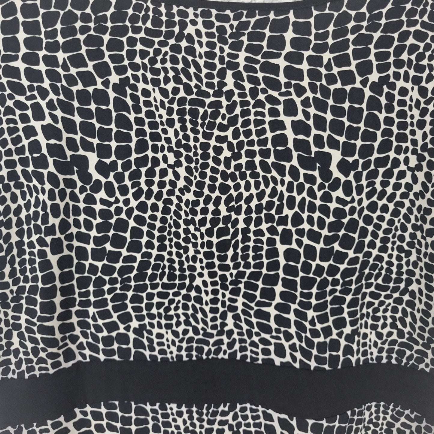 Apt 9 Womens Top Extra Large Sleeveless Black Animal Print Comfy Poly Blend