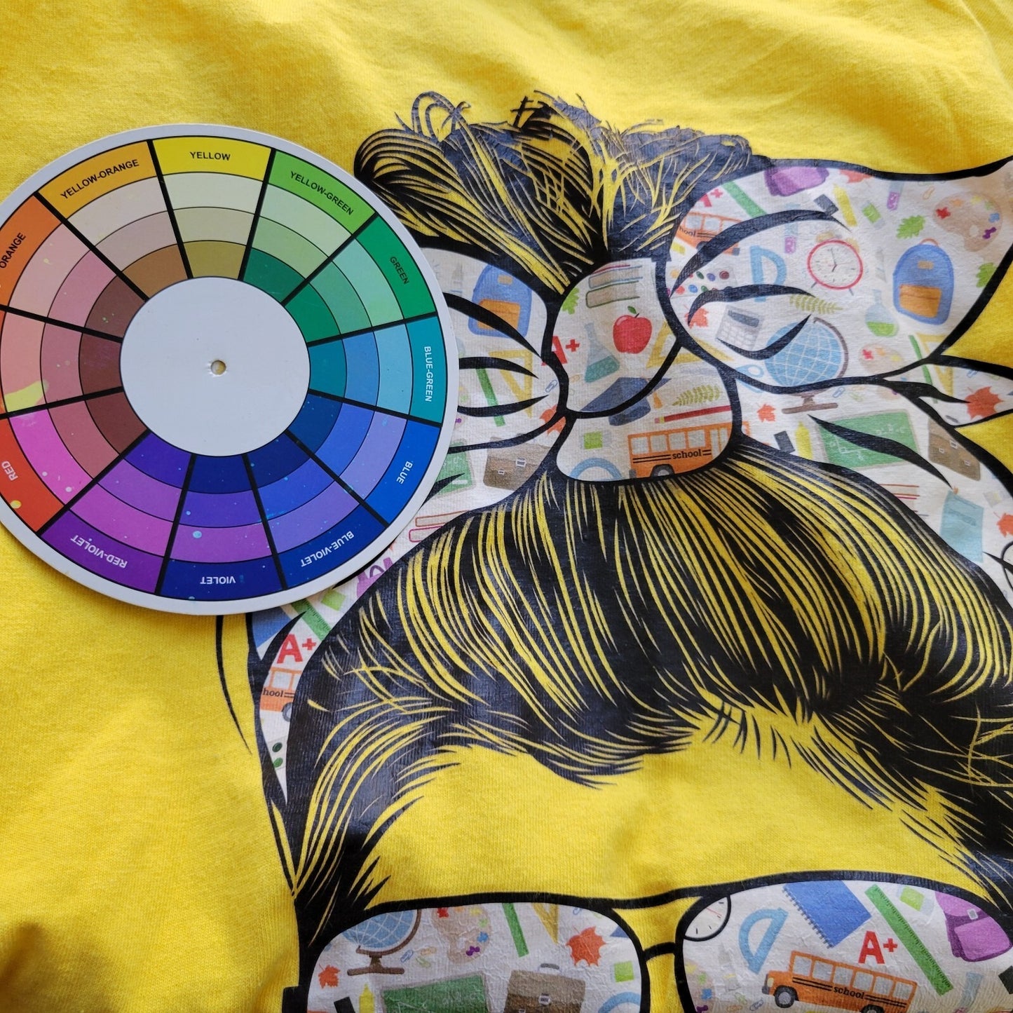 Gildan Womens Top Extra Large XL Teacher Life Teaching Yellow Casual Crew Cotton