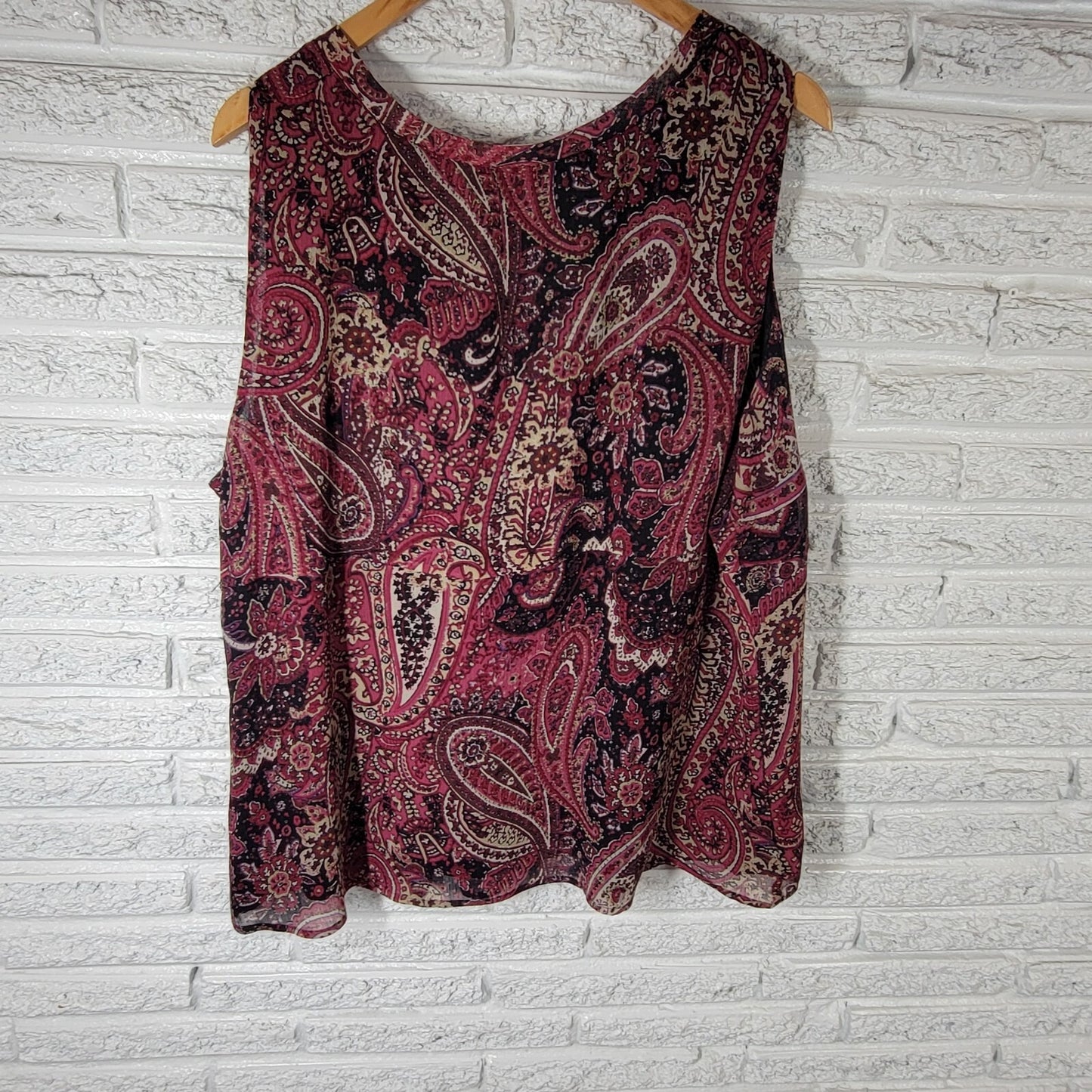 Ana Women Top 3X Plus Sleeveless Burgundy Black Paisley Side Zip Lined Polyester