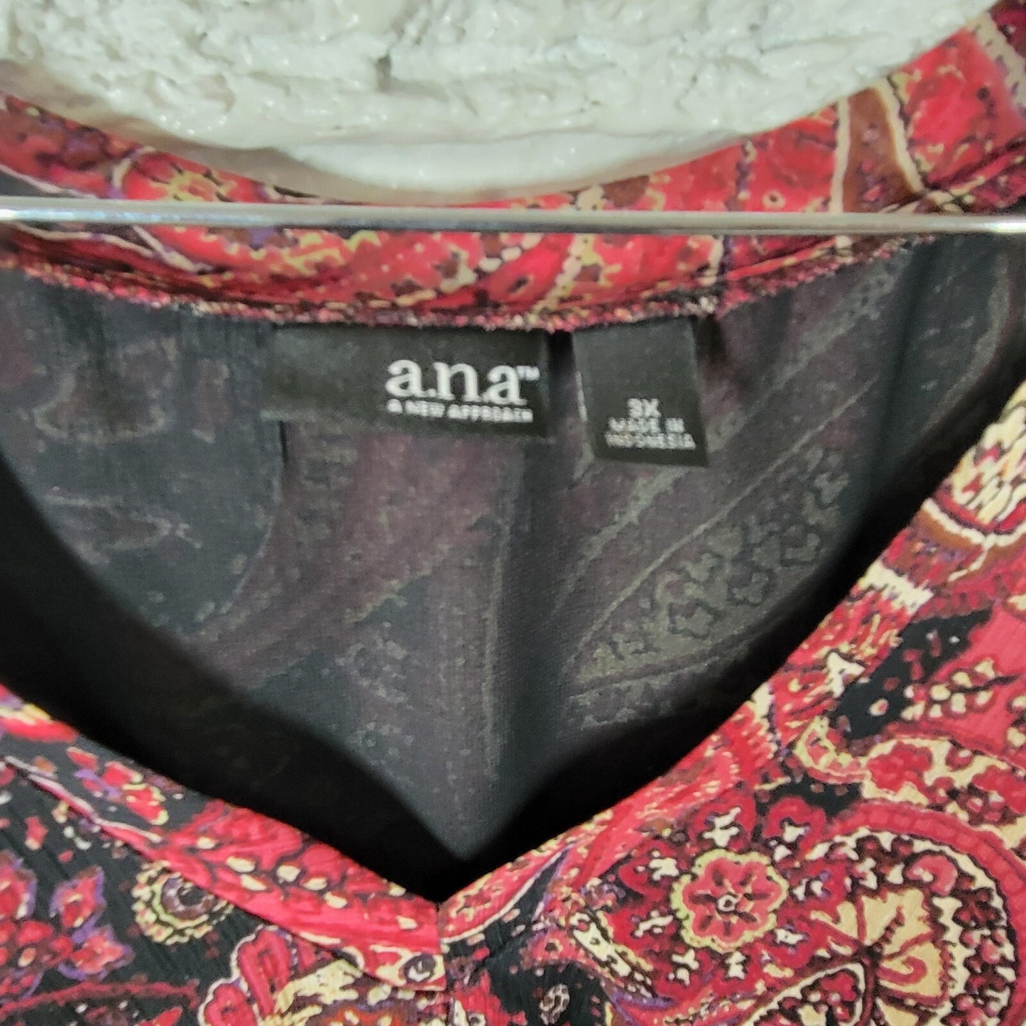 Ana Women Top 3X Plus Sleeveless Burgundy Black Paisley Side Zip Lined Polyester