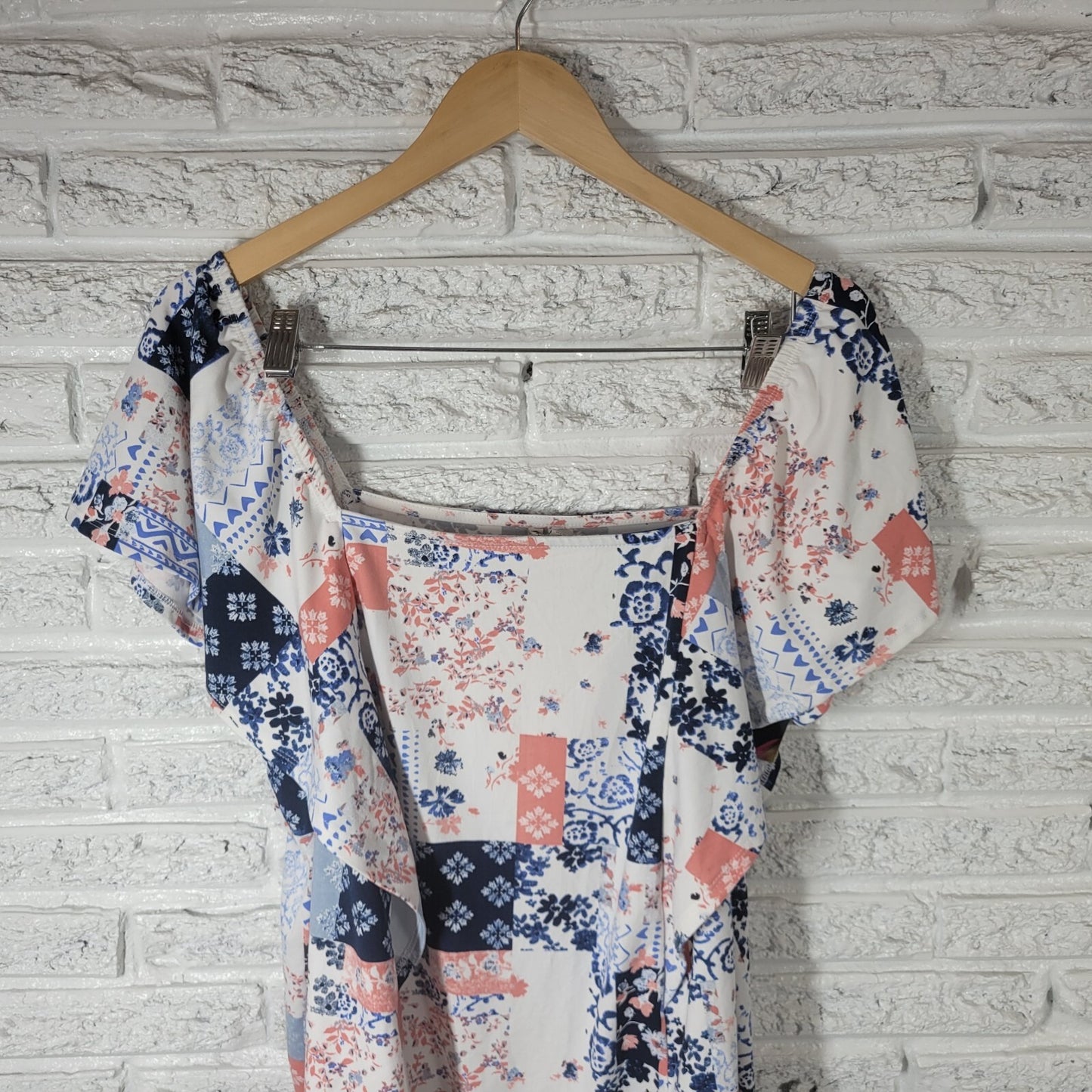 Cato Est 1946 Womens Top 22W 24W Plus Swing Blue Pink Floral Patchwork Tied Hem