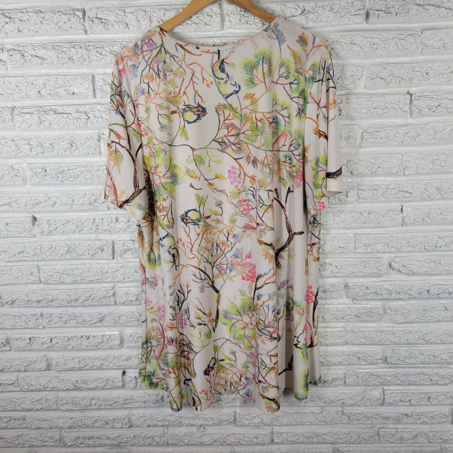 Lily Firmiana Womens Dress 1X Plus Mini Short Sleeve Birds Floral Poly Blend