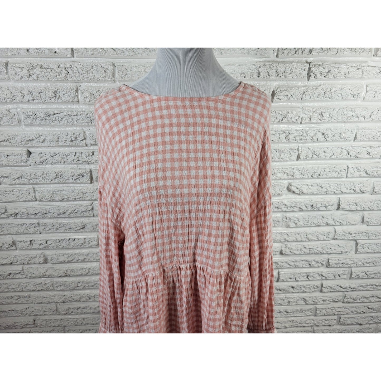 Time Tru Womens Top XXL 20 Plus Long Sleeve Peasant Pink Check Keyhole Back