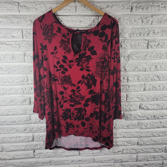 Cable Gauge Womens Top Extra Large XL Mesh Lattice Back Red Floral Keyhole Comfy