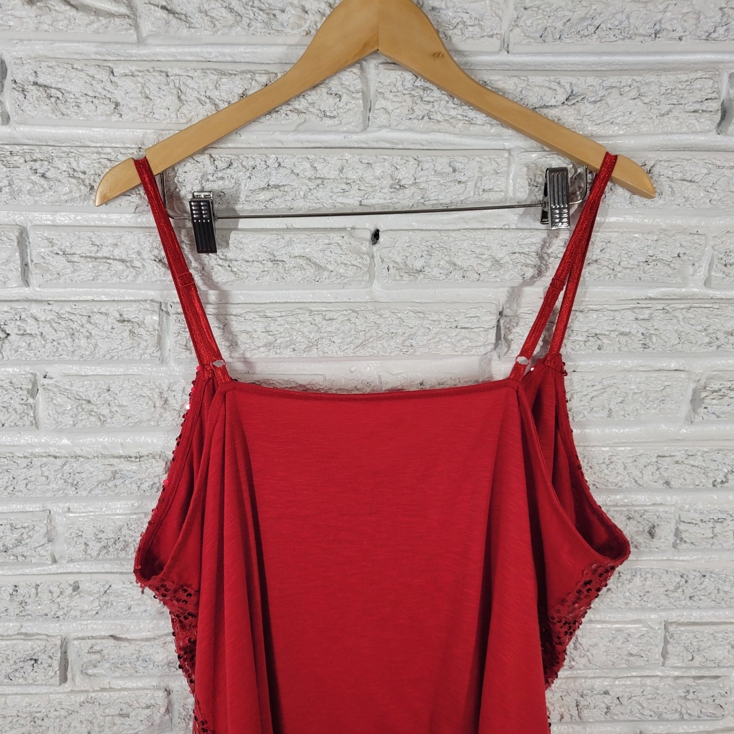 Lane Bryant Womens Top 26 28 Plus Camisole Red Adjustable Spaghetti Sequins