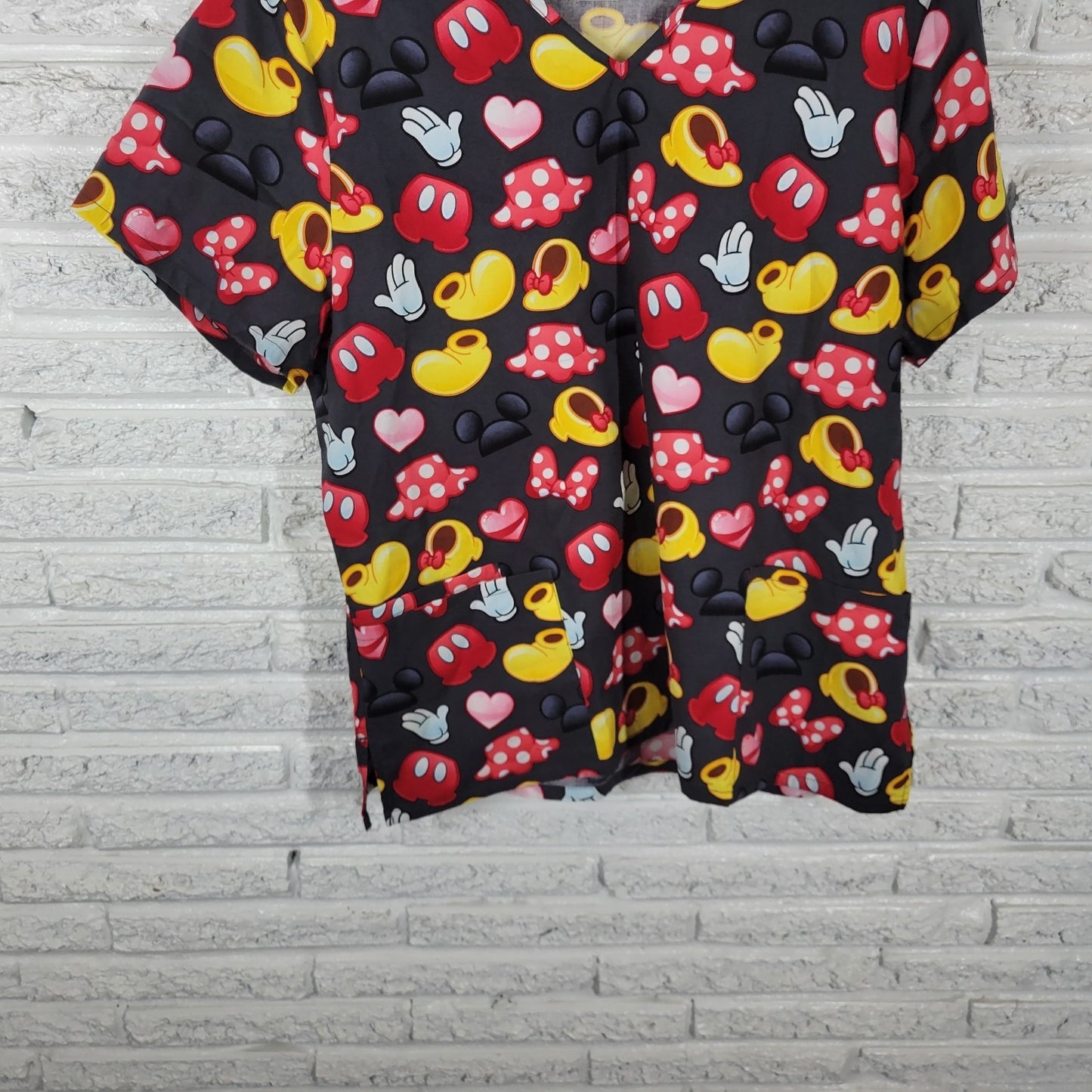 Disney Minnie Mouse Scrub Top XL Black Red Cotton Medical Vet Nurse NOV99E