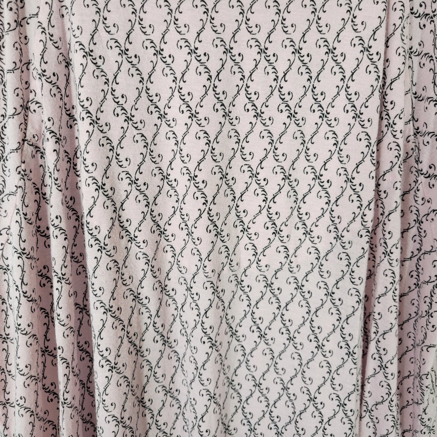 Croft Barrow Womens Nightgown 1X Plus Short Sleeve Pink Geometric Lightweight